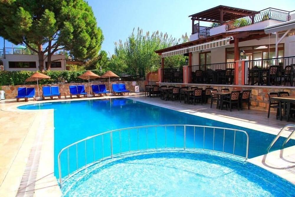 Kriss Otel Ortakent Exterior foto